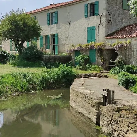 לינה וארוחת בוקר Piece Of Pai 3*